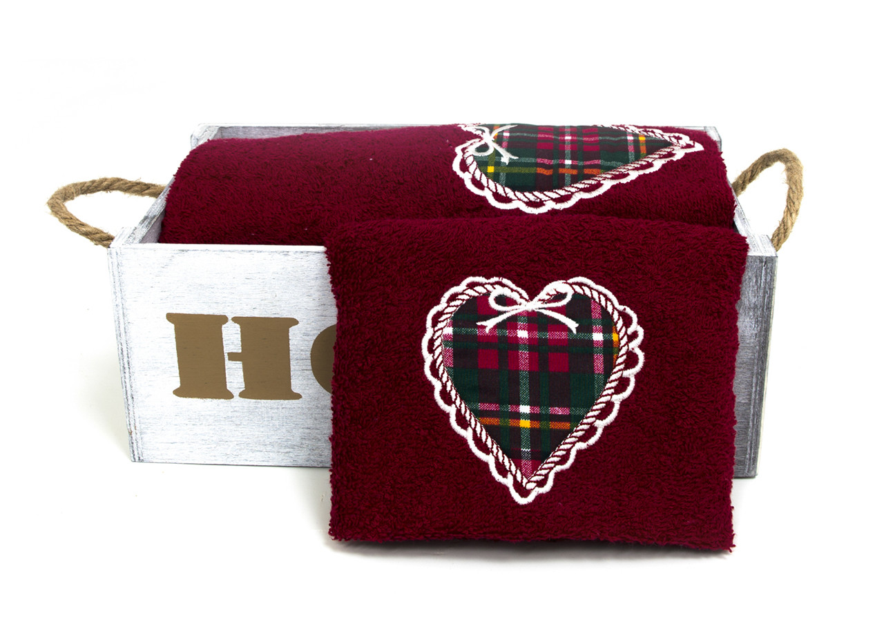 Set Salviette In Cotone Modello Kilt Colore Bordeaux